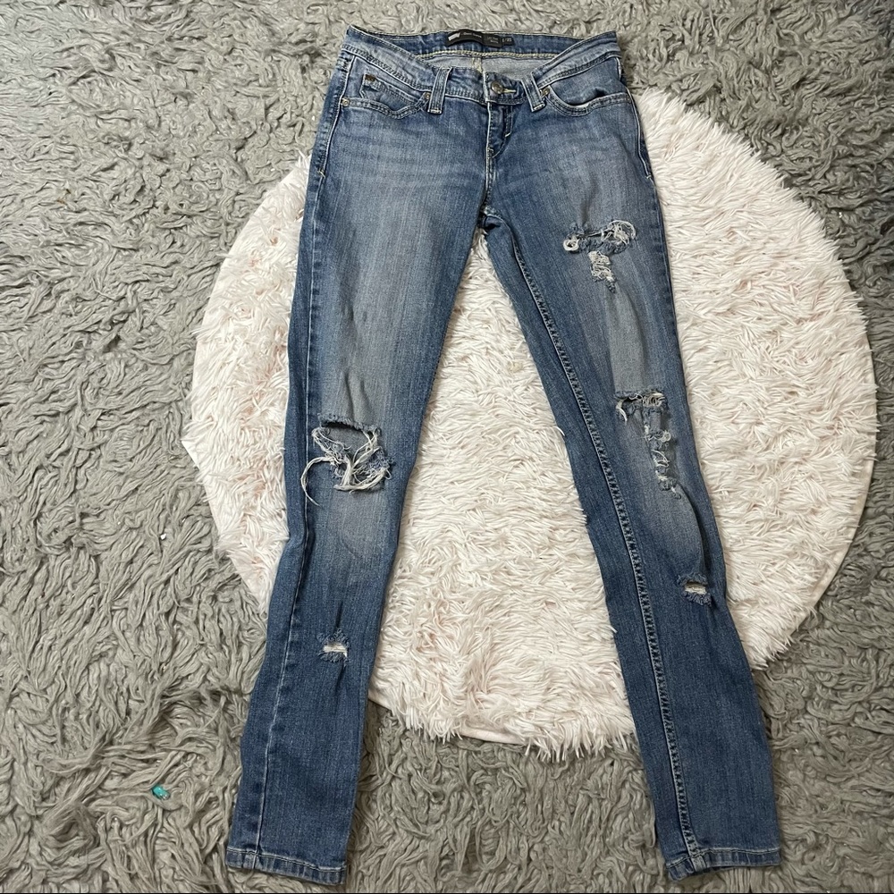 Levi’s skinny jeans